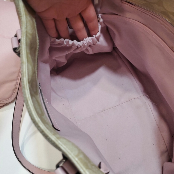 Coach Diaper Bag - Picture 4 of 15